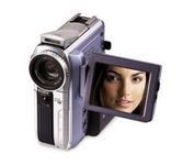 Sony Handycam DCR-PC105E Mini DV Digital Camcorder