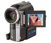 Sony Handycam DCR-PC330E Mini DV Digital Camcorder