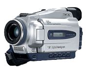 Sony Handycam DCR-TRV18E Mini DV Digital Camcorder