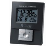 Oregon Scientific Oregon Scientific RM983A Atomic Alarm Clock with Indoor Temperature