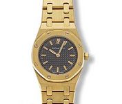 Audemars Piguet Royal Oak 67075BA.O.O1100BA04 Wrist Watch